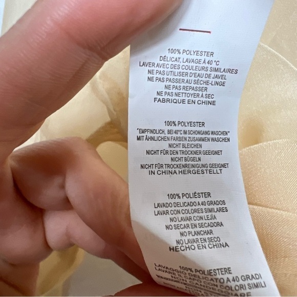 PRETTYLITTLETHING Organza Sheer Tie Front Blouse - Picture 8 of 8